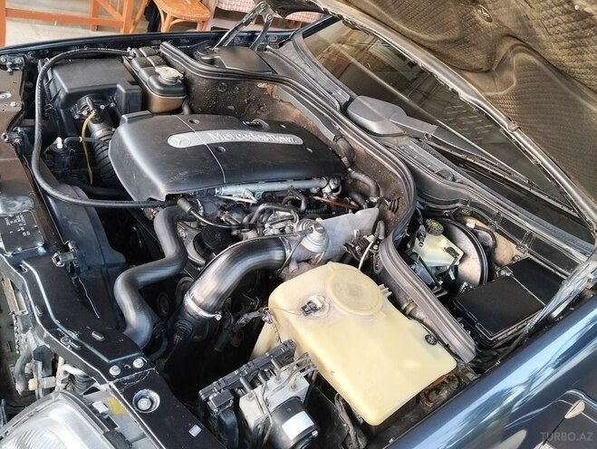 Mercedes C 220 d 2000, 523,549 km - 2.2 l - Neftçala