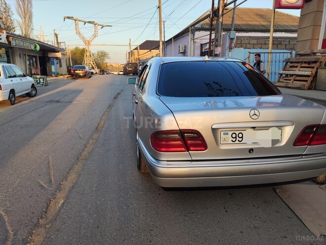 Mercedes E 240 1998, 470,000 km - 2.4 l - Bakı