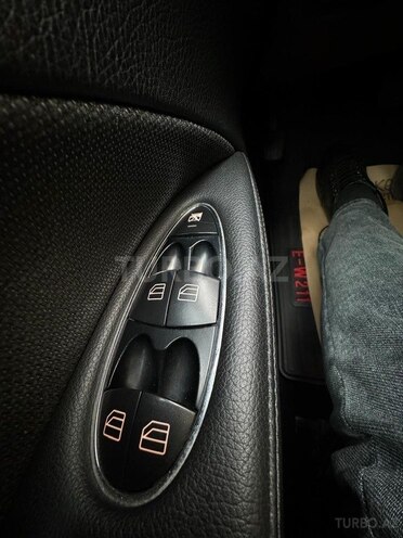 Mercedes E 200 2007, 280,000 km - 1.8 l - Bakı