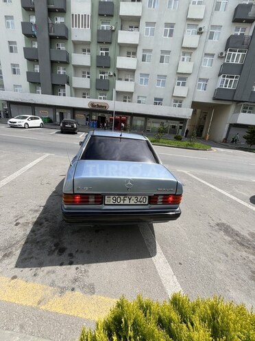 Mercedes 190 1992, 291,000 km - 2.0 л - Bakı