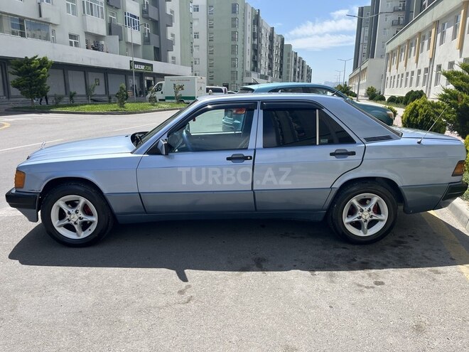 Mercedes 190 1992, 291,000 km - 2.0 л - Bakı
