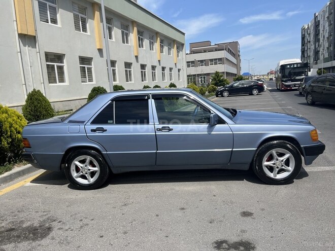Mercedes 190 1992, 291,000 km - 2.0 л - Bakı