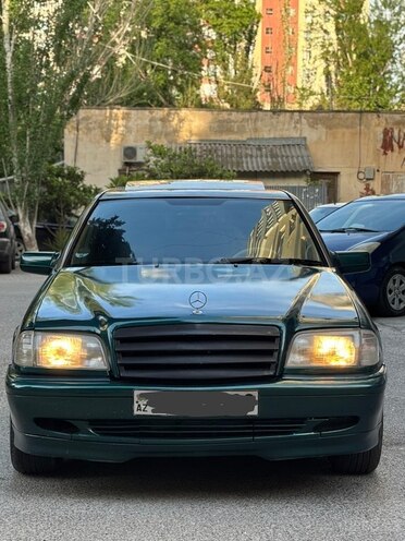 Mercedes C 180 1995, 332,000 km - 1.8 l - Bakı