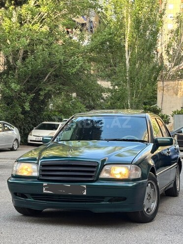 Mercedes C 180 1995, 332,000 km - 1.8 l - Bakı