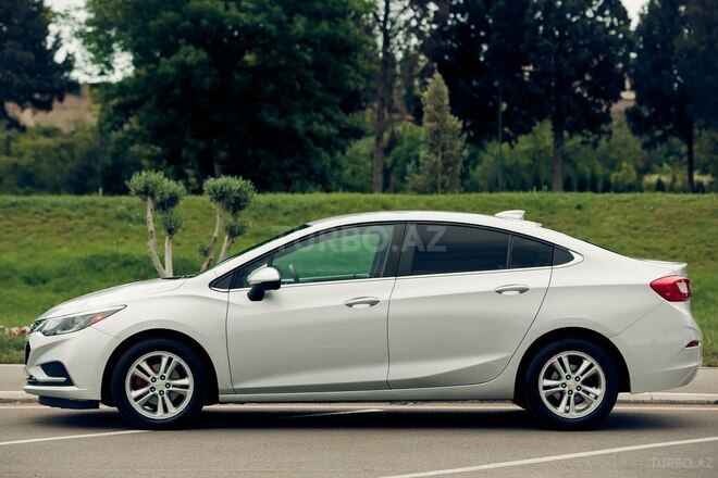 Chevrolet Cruze 2017, 242,000 km - 1.4 l - Gəncə