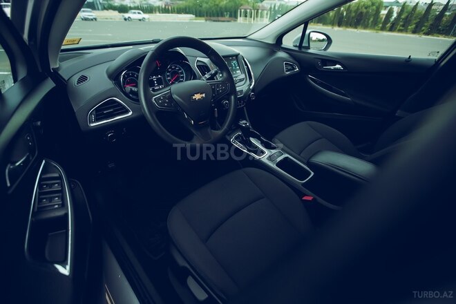 Chevrolet Cruze 2017, 242,000 km - 1.4 l - Gəncə