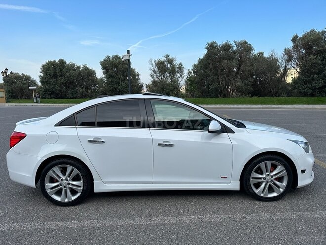 Chevrolet Cruze-2