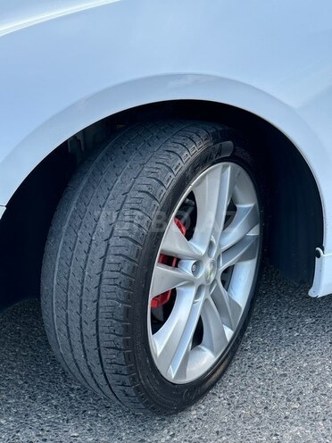 Chevrolet Cruze-9