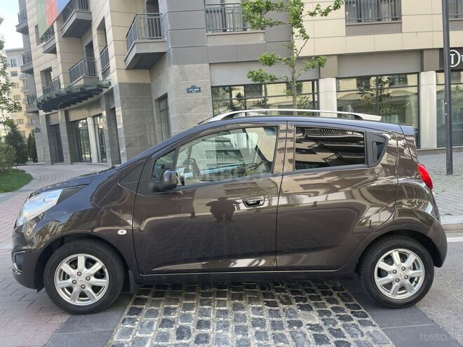 Chevrolet Spark 2023, 42,000 km - 1.3 л - Bakı