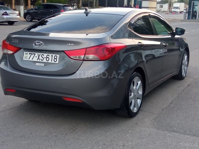 Hyundai Elantra 2011, 222,814 km - 1.8 л - Bakı