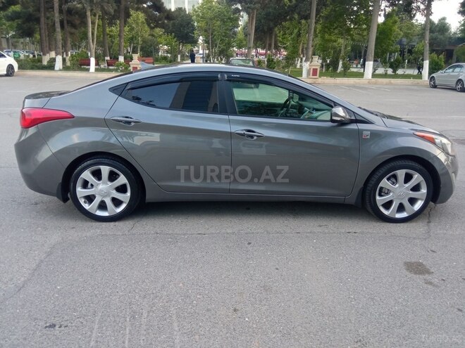 Hyundai Elantra 2011, 222,814 km - 1.8 л - Bakı