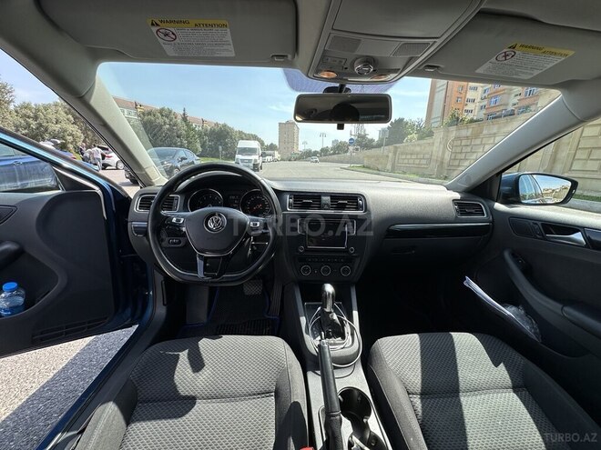 Volkswagen Jetta 2016, 227,428 km - 1.8 l - Bakı