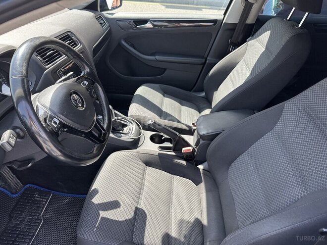Volkswagen Jetta 2016, 227,428 km - 1.8 l - Bakı