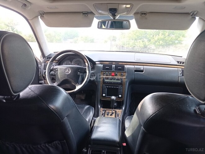 Mercedes E 280 2000, 257,000 km - 2.8 l - Bakı
