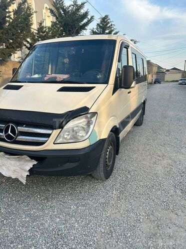 Mercedes Sprinter 313 2009, 900,000 km - 2.2 l - Bakı