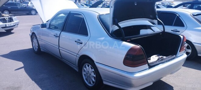 Mercedes C 180 1999, 314,888 km - 1.8 l - Biləsuvar