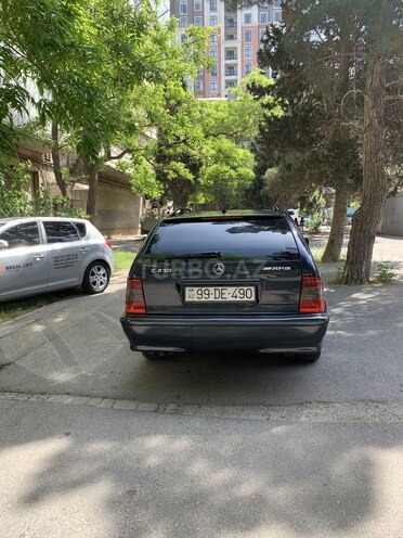 Mercedes C 230 1999, 332,000 km - 2.3 l - Bakı