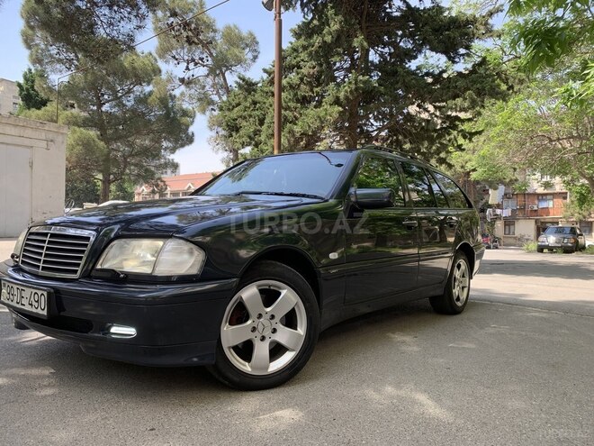Mercedes C 230 1999, 332,000 km - 2.3 l - Bakı