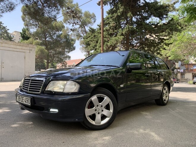 Mercedes C 230 1999, 332,000 km - 2.3 l - Bakı