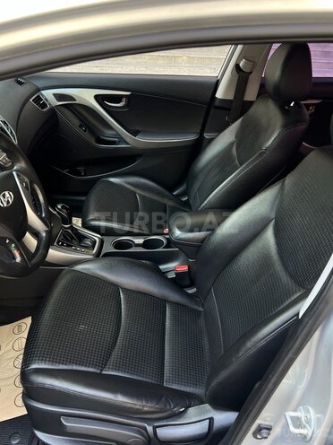Hyundai Avante 2015, 151,000 km - 1.6 л - Bakı