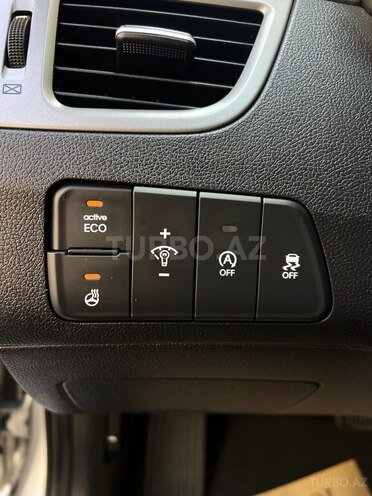 Hyundai Avante 2015, 151,000 km - 1.6 л - Bakı