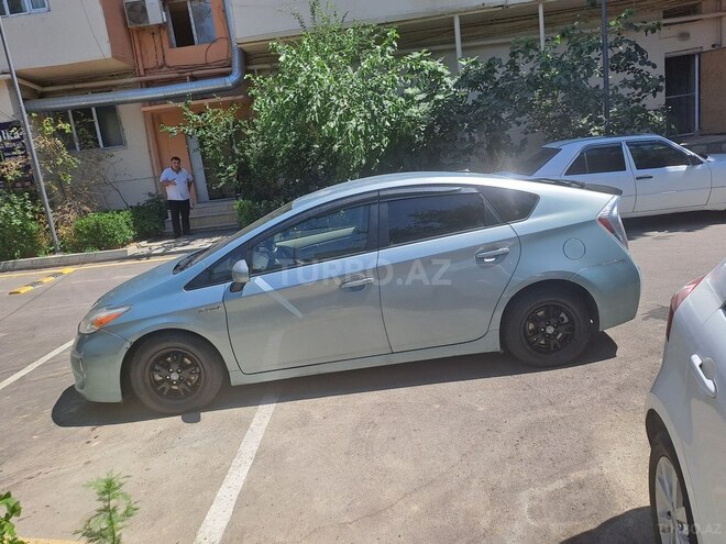 Toyota Prius 2013, 246,000 km - 1.8 л - Bakı