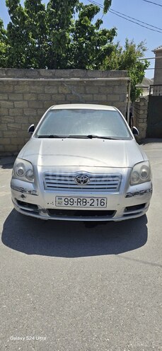 Toyota Avensis 2004, 320,000 km - 2.0 л - Bakı