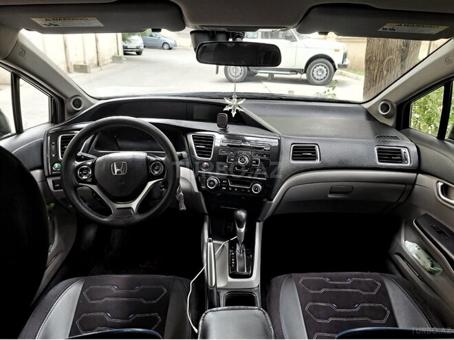 Honda Civic 2013, 295,000 km - 1.5 л - Bakı