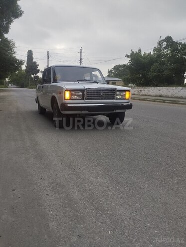 LADA (VAZ) 2107 2009, 94,600 km - 1.6 l - Quba