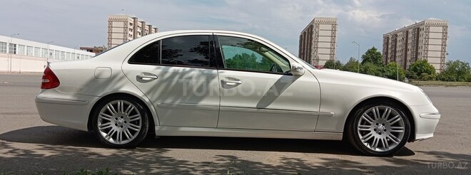 Mercedes E 240 2002, 365,929 km - 2.6 l - Gəncə