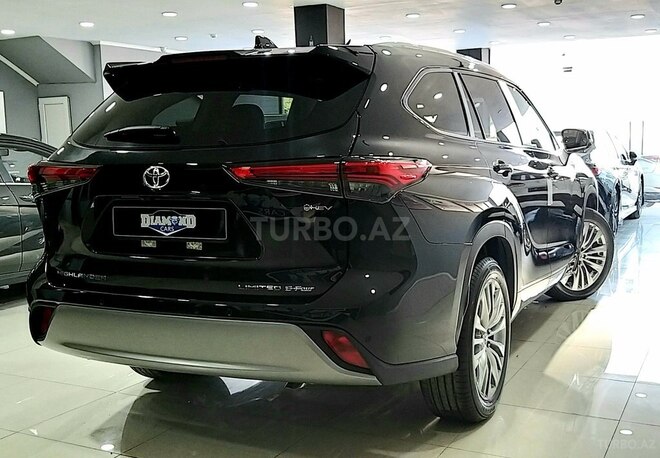 Toyota Highlander-6