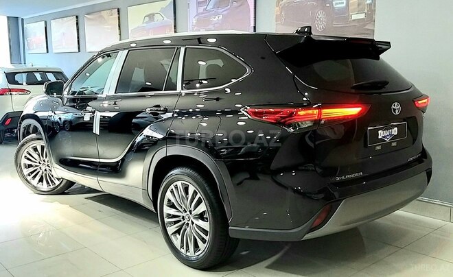 Toyota Highlander-8