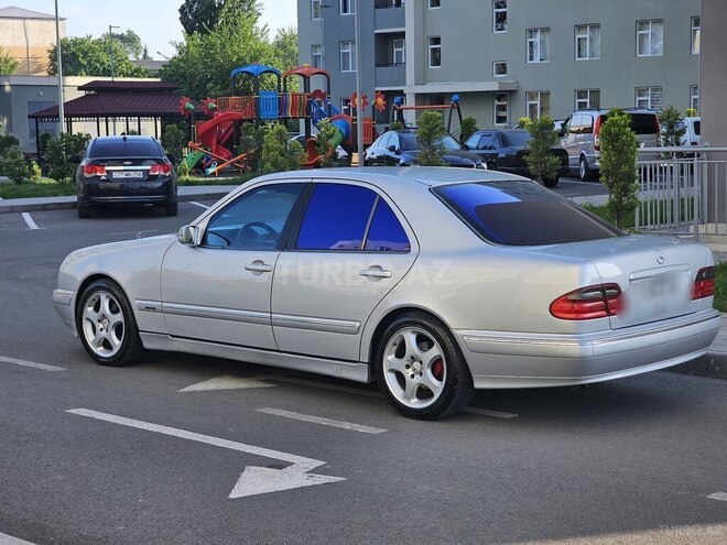 Mercedes E 240 1999, 333,333 km - 2.4 l - Lənkəran
