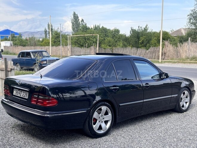 Mercedes E 270 1999, 322,161 km - 2.7 л - Göyçay