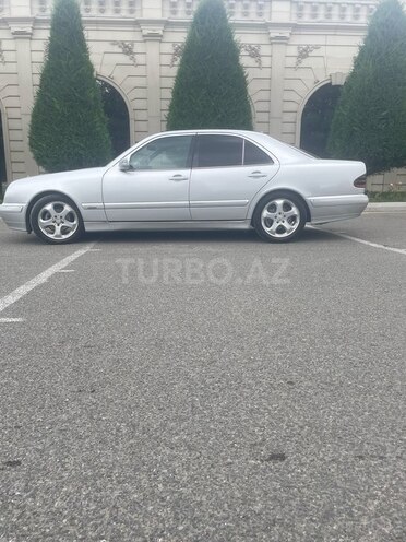 Mercedes E 220 d 1999, 449,000 km - 2.2 l - Gəncə