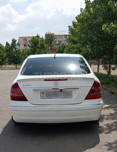Mercedes E 240 2002, 365,929 km - 2.6 l - Gəncə