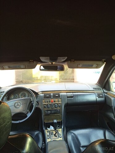 Mercedes E 300 d 1998, 400,000 km - 3.0 л - Bakı