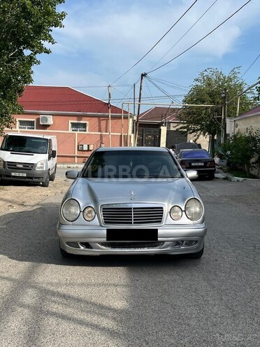 Mercedes E 220 d 1999, 250,000 km - 2.2 л - Bakı