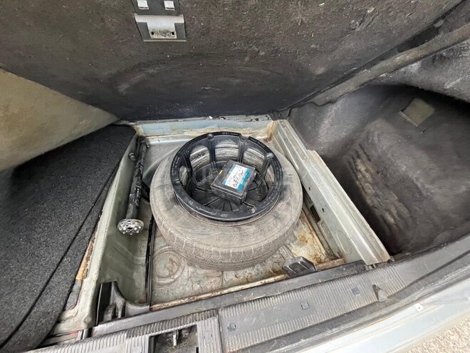 Mercedes E 220 d 1999, 250,000 km - 2.2 л - Bakı