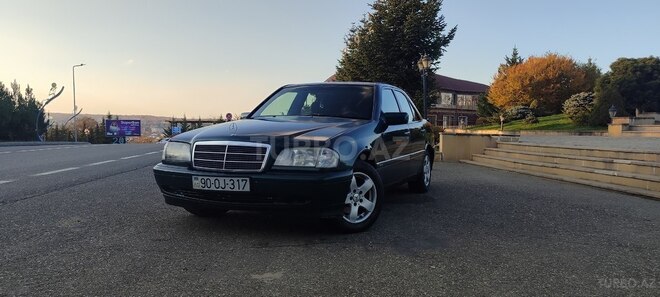 Mercedes C 180 1995, 200,999 km - 1.8 l - Quba