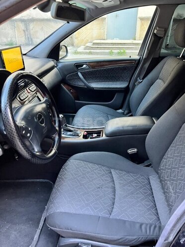 Mercedes C 200 2000, 448,000 km - 2.0 l - Bakı