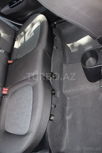 Hyundai i20 2010, 80,000 km - 1.3 l - Bakı