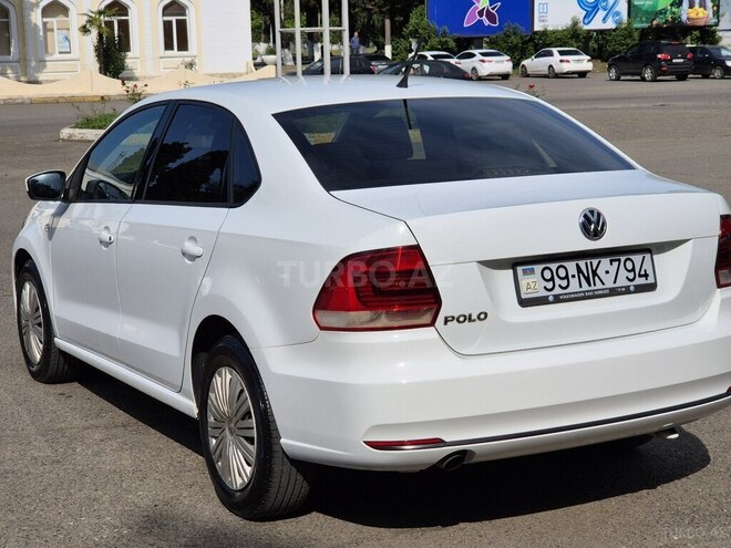 Volkswagen Polo 2015, 282,200 km - 1.6 l - Lənkəran