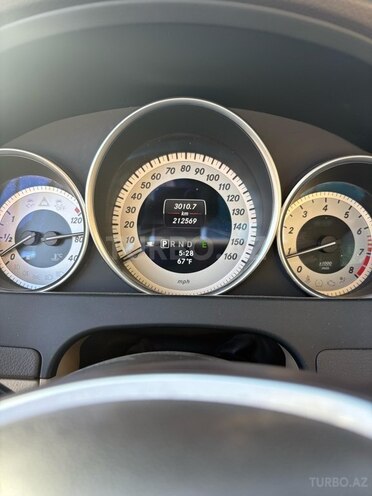 Mercedes C 250 2013, 212,000 km - 1.8 л - Bakı