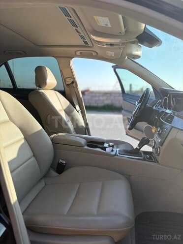 Mercedes C 250 2013, 212,000 km - 1.8 л - Bakı