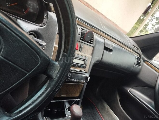 Mercedes E 300 d 1996, 29,000 km - 3.0 l - Mingəçevir