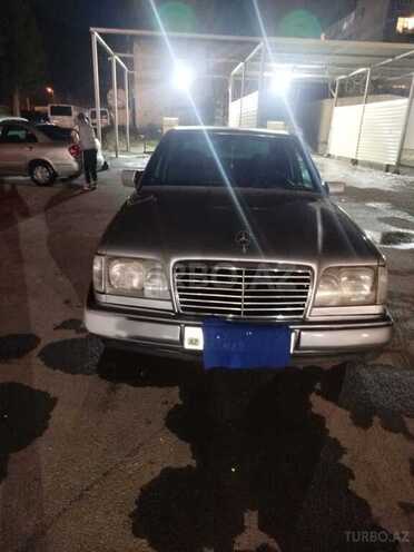 Mercedes E 200 1994, 539,283 km - 2.0 l - Bakı