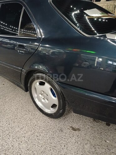 Mercedes C 180 1999, 333,000 km - 1.8 l - Bakı