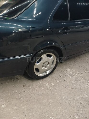 Mercedes C 180 1999, 333,000 km - 1.8 l - Bakı