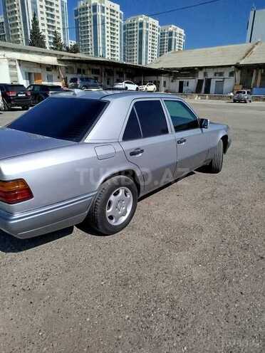 Mercedes E 200 1994, 539,283 km - 2.0 l - Bakı